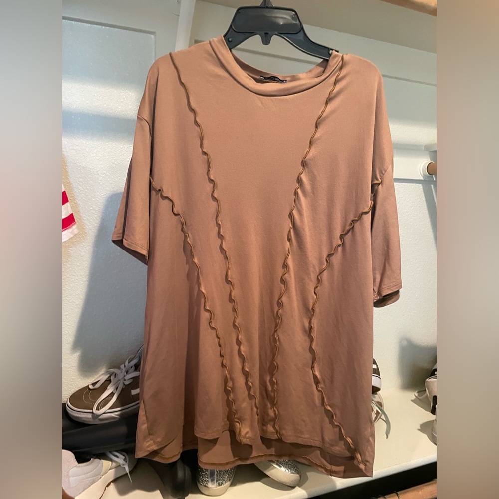 Fashionova tee